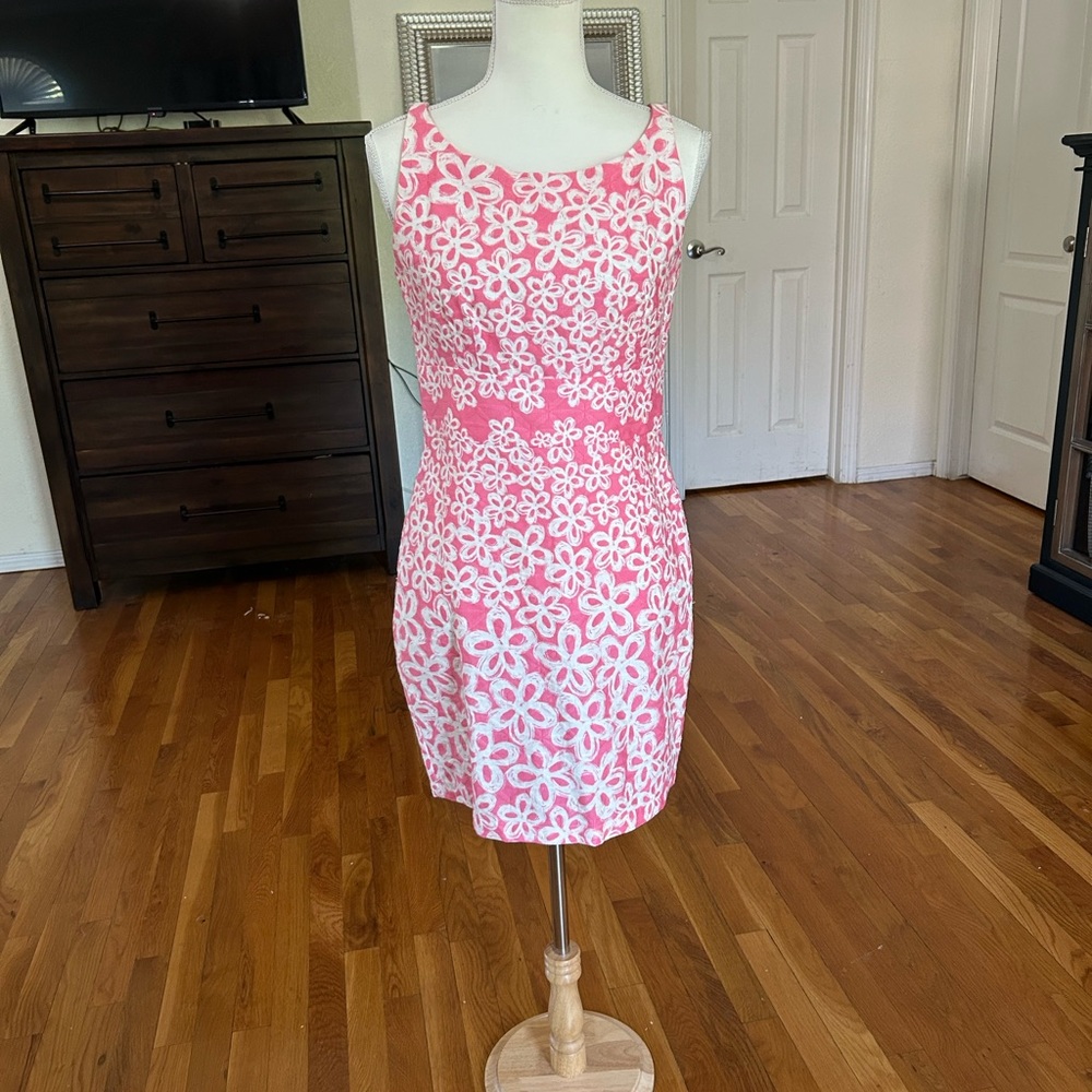 Taylor Pink & White Knee Length Floral Dress in Women’s Sz 6